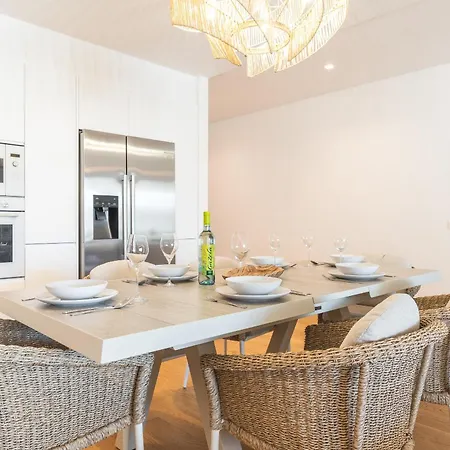 Acqua By Atlantic Apartment